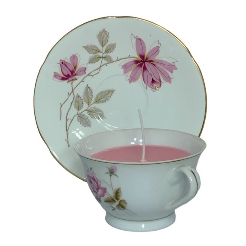 Vintage HandmadeTeacup Candle Saucer Set with Artisan Hand Poured Soy Candle - Picture 8 of 16